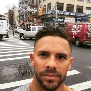 Meet your Posher, Manuel